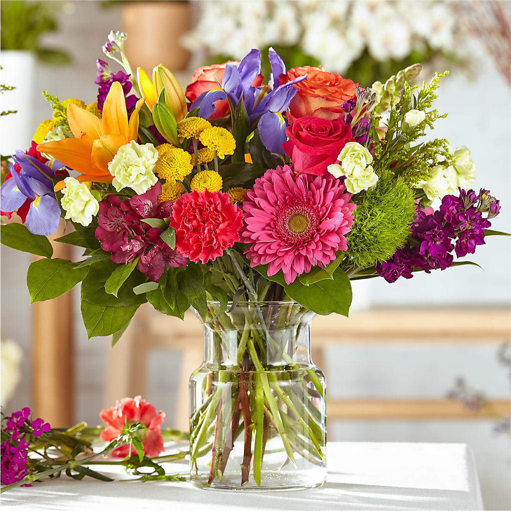 Bold & Bright – A Florist Original – CAMPBELL ROSES & PLANTS LTD CO, Fort Campbell KY
