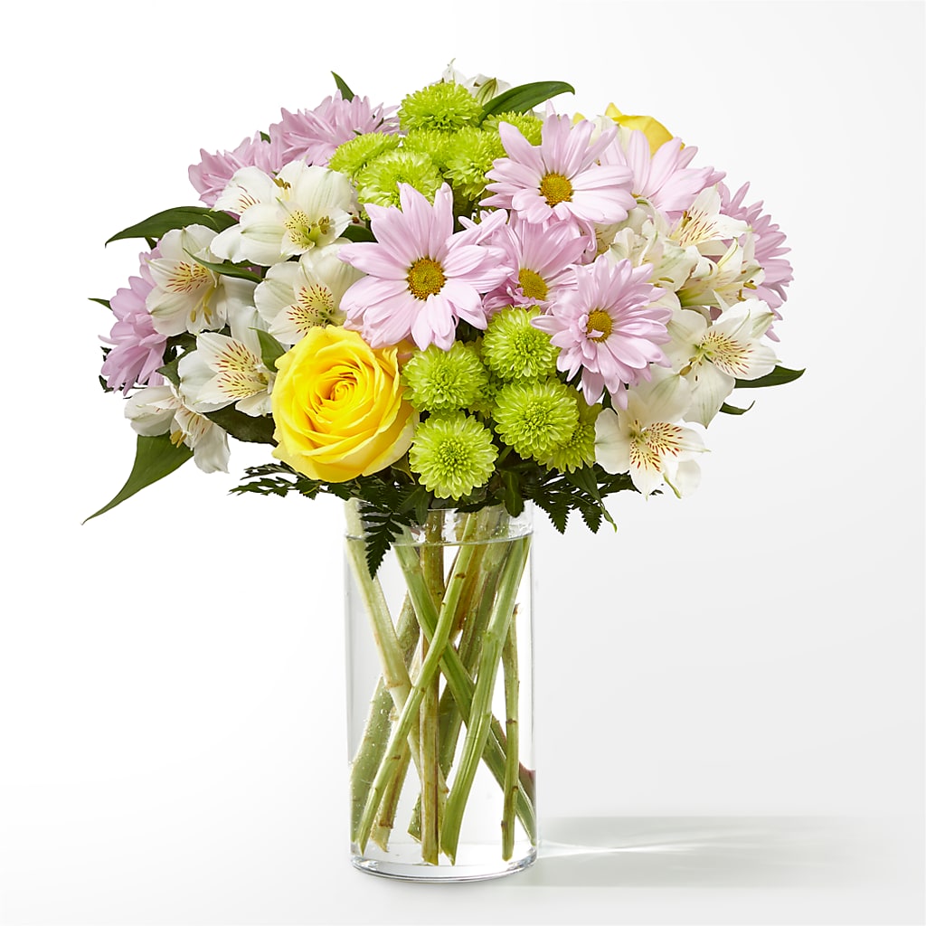 Sweet Spring Delight Bouquet – CAMPBELL ROSES & PLANTS LTD CO, Fort Campbell KY