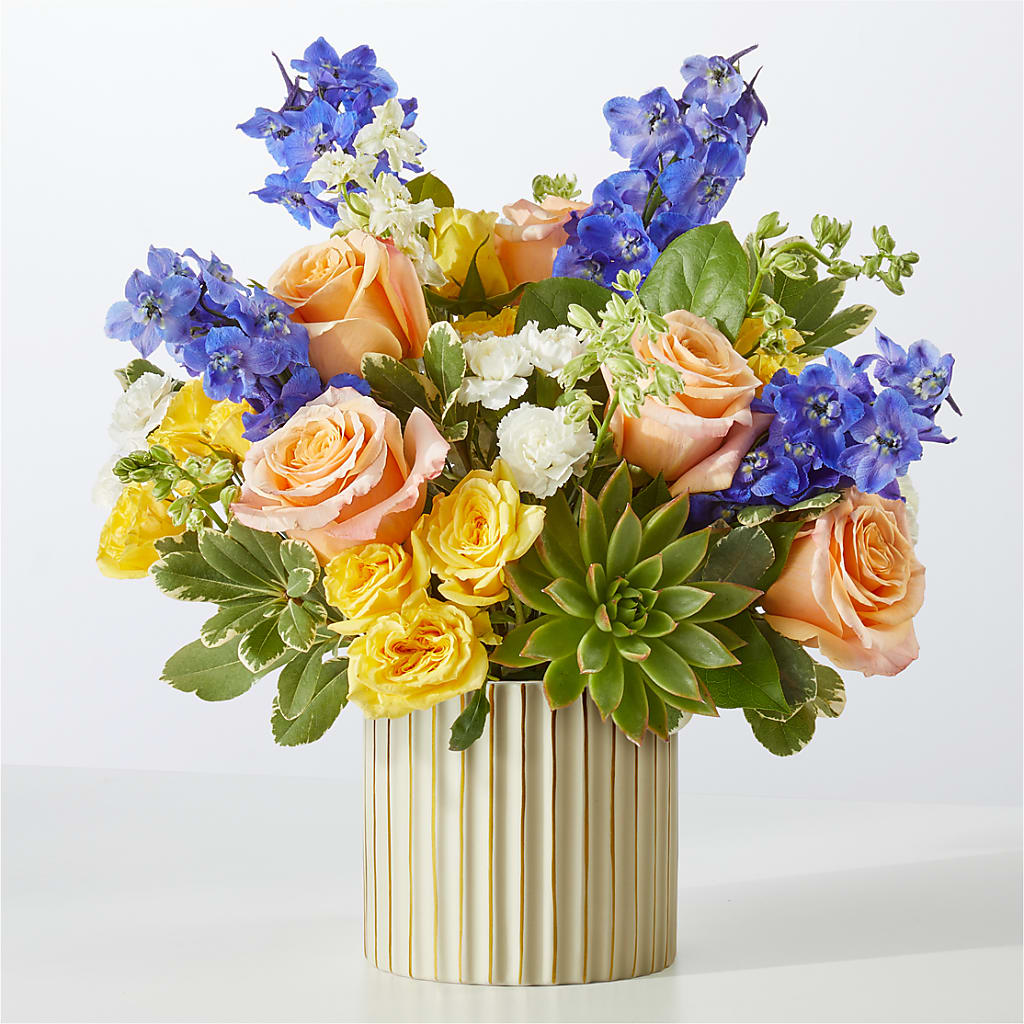 Cobalt Reverie Bouquet – CAMPBELL ROSES & PLANTS LTD CO, Fort Campbell KY