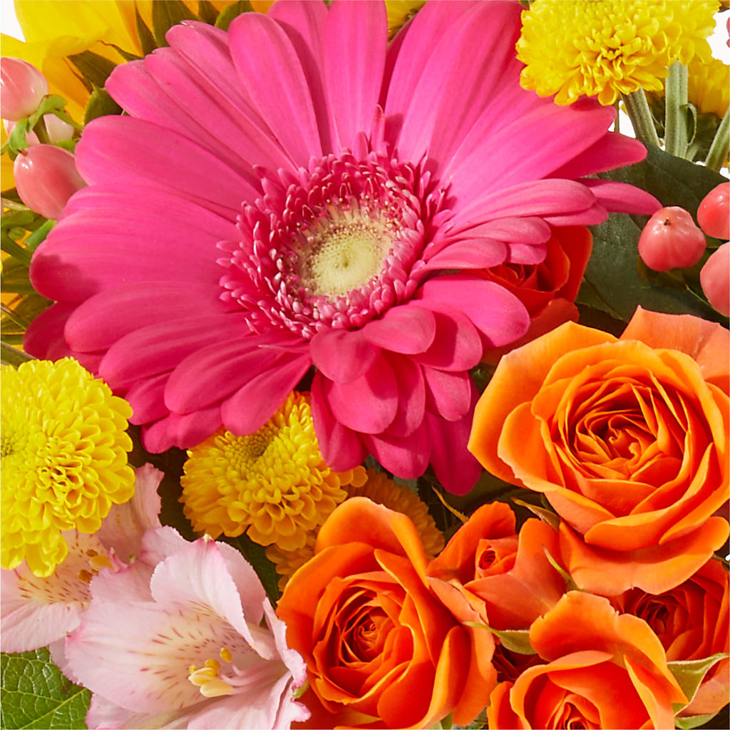 Florist Original Mixed Bouquet – CAMPBELL ROSES & PLANTS LTD CO, Fort Campbell KY