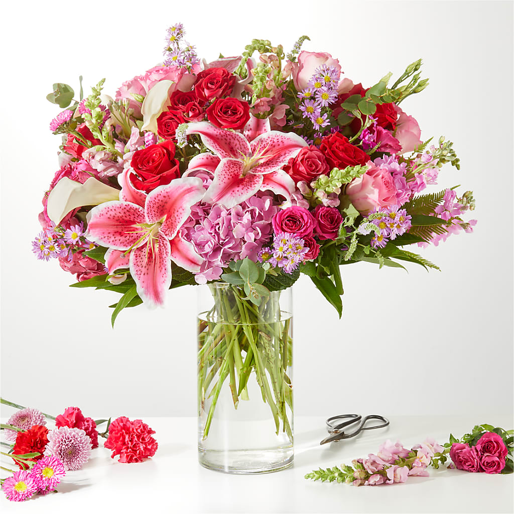 Swooning Over You - A Luxury Florist Original – CAMPBELL ROSES & PLANTS LTD CO, Fort Campbell KY