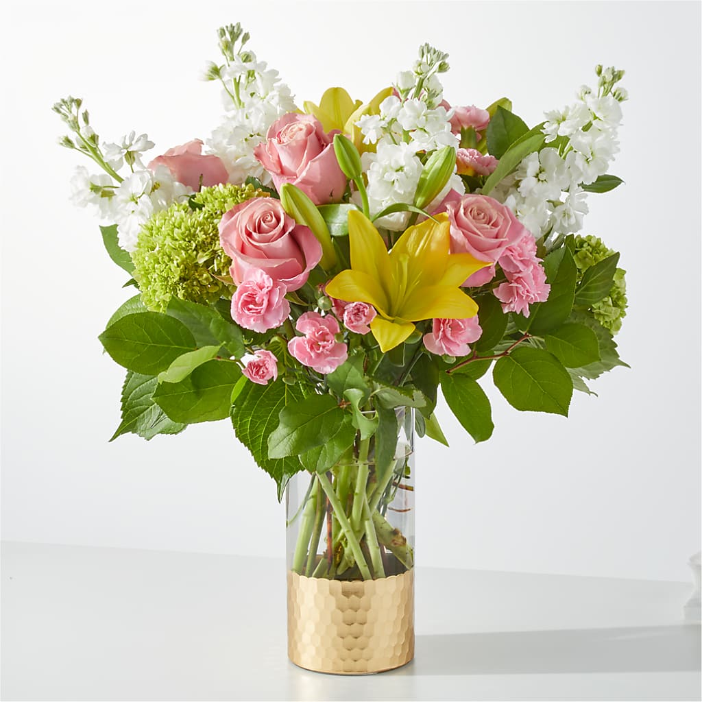 Garden Delight Bouquet – CAMPBELL ROSES & PLANTS LTD CO, Fort Campbell KY