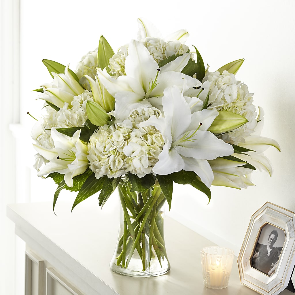 Compassionate Lily Bouquet – CAMPBELL ROSES & PLANTS LTD CO, Fort Campbell KY