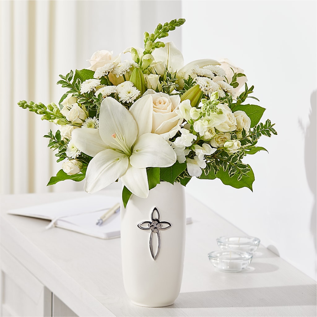 With Grace Bouquet – CAMPBELL ROSES & PLANTS LTD CO, Fort Campbell KY