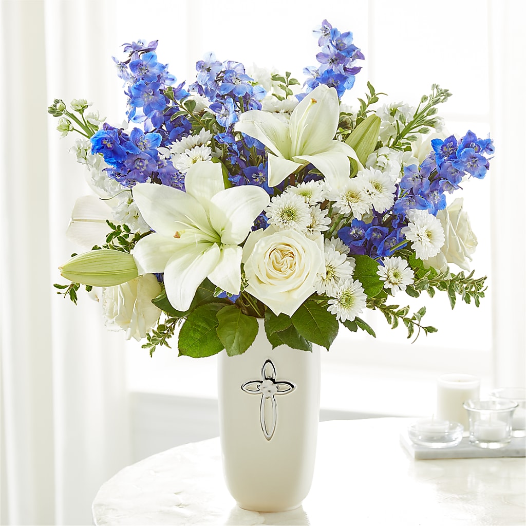 Heavenly Blossoms Bouquet – CAMPBELL ROSES & PLANTS LTD CO, Fort Campbell KY