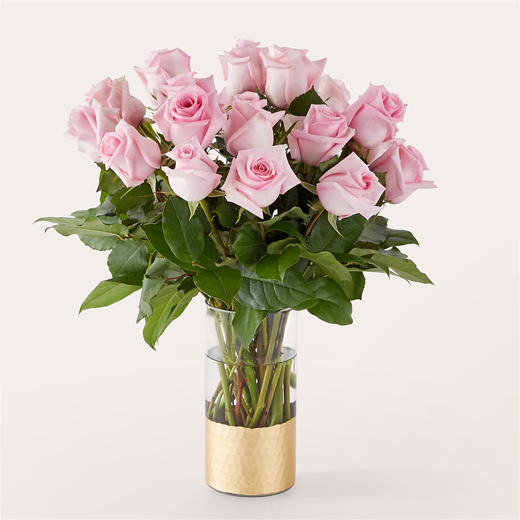 Picture Perfect Pink Rose Bouquet – CAMPBELL ROSES & PLANTS LTD CO, Fort Campbell KY
