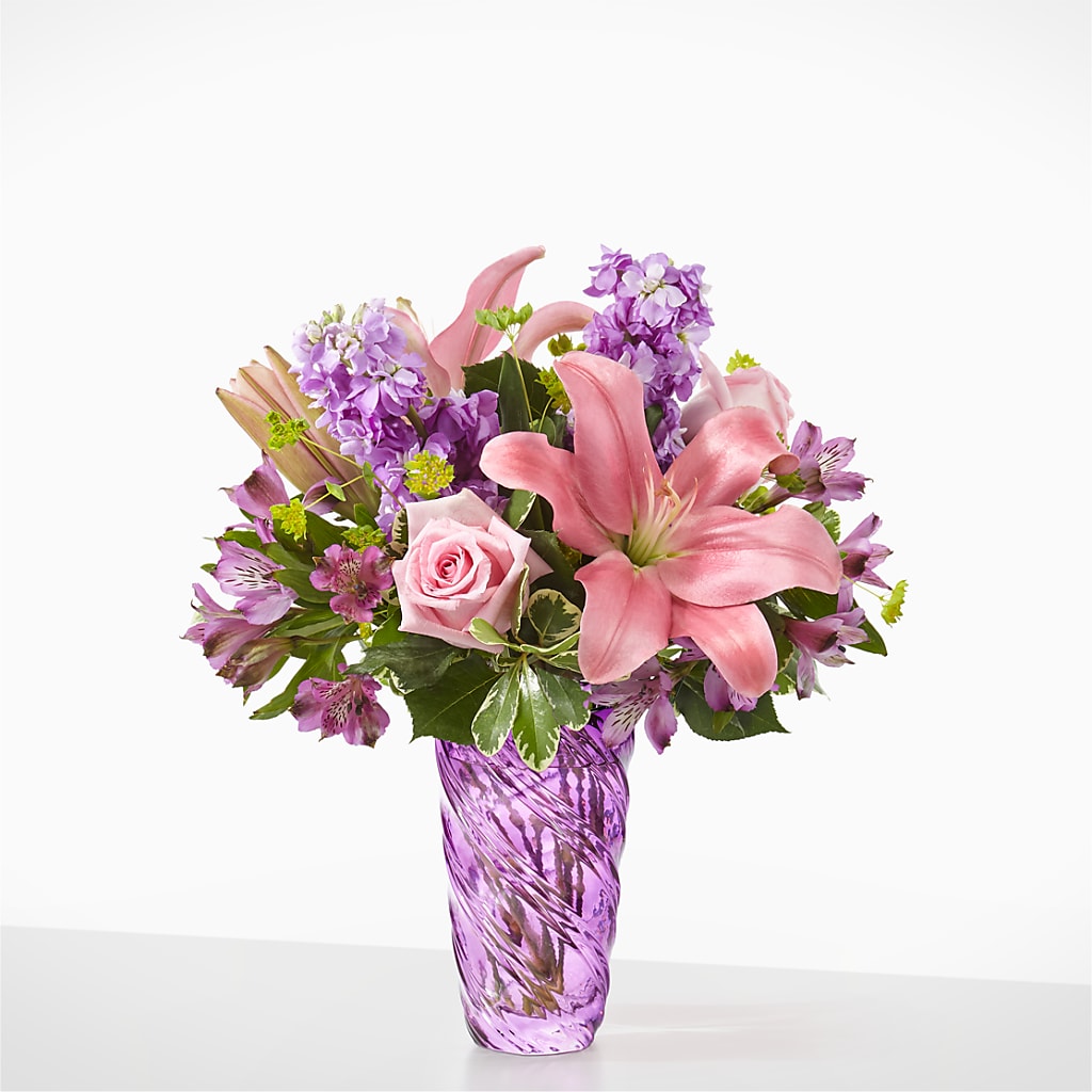 Precious Petals Bouquet with Luxe Swirl Vase – CAMPBELL ROSES & PLANTS LTD CO, Fort Campbell KY