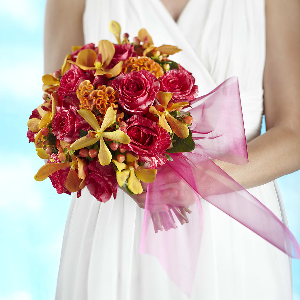 Brilliant Shades of Love Bouquet – CAMPBELL ROSES & PLANTS LTD CO, Fort Campbell KY