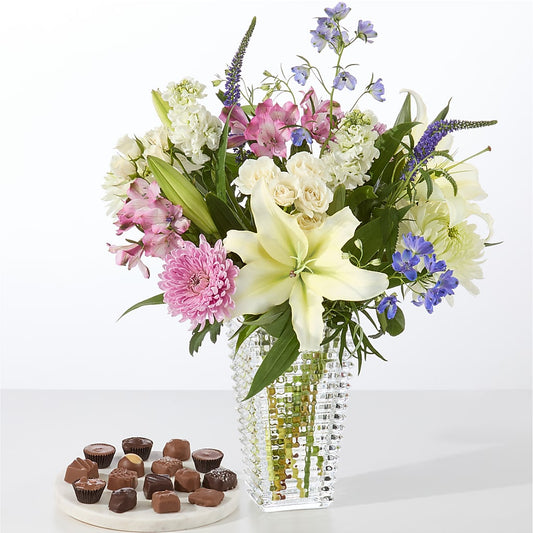 Winter Celebration Bouquet – CAMPBELL ROSES & PLANTS LTD CO, Fort Campbell KY
