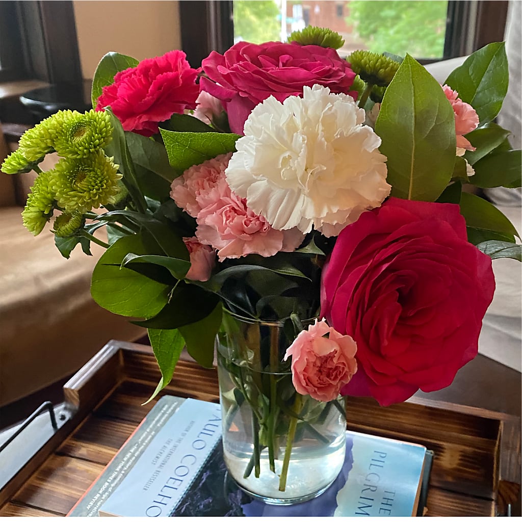 Sweet & Pretty Bouquet – CAMPBELL ROSES & PLANTS LTD CO, Fort Campbell KY