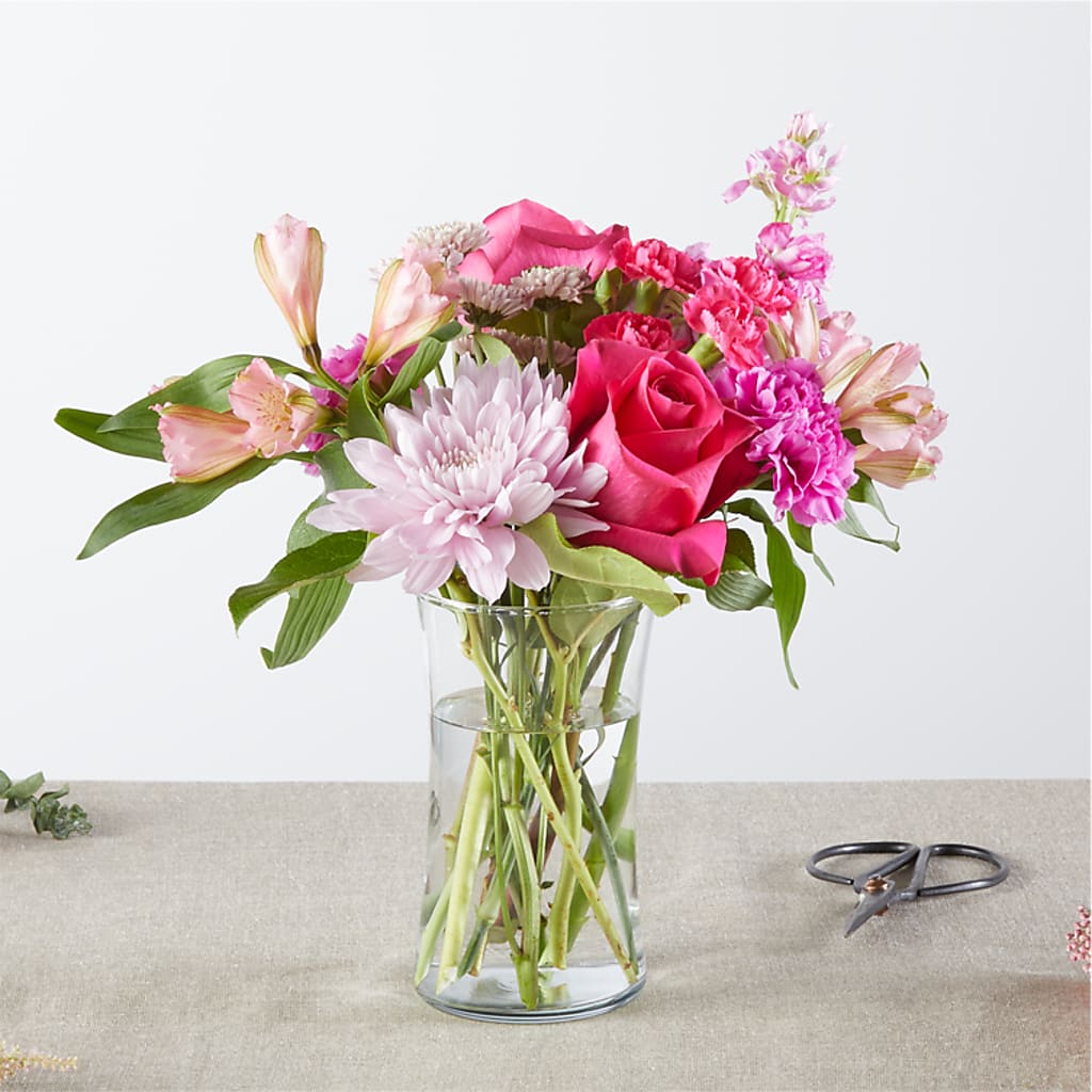 Pink Ribbon - A Florist Original – CAMPBELL ROSES & PLANTS LTD CO, Fort Campbell KY