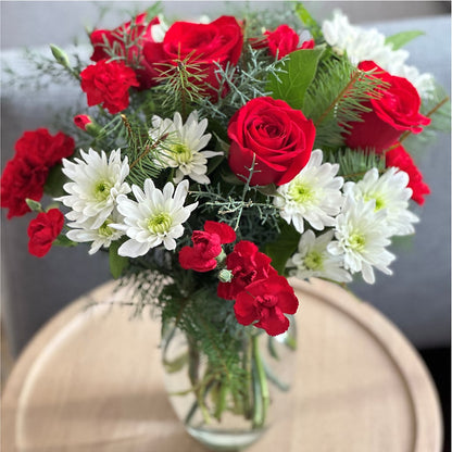 Seasonal Magic Bouquet – CAMPBELL ROSES & PLANTS LTD CO, Fort Campbell KY