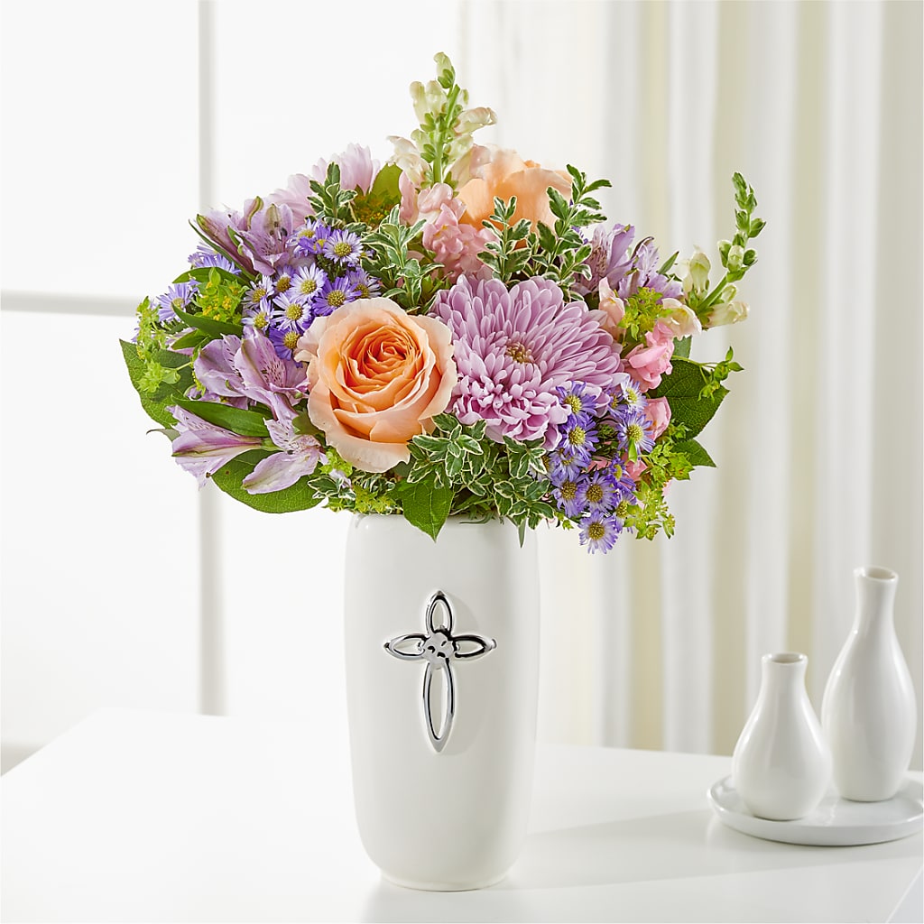 Divine Gift Bouquet – CAMPBELL ROSES & PLANTS LTD CO, Fort Campbell KY