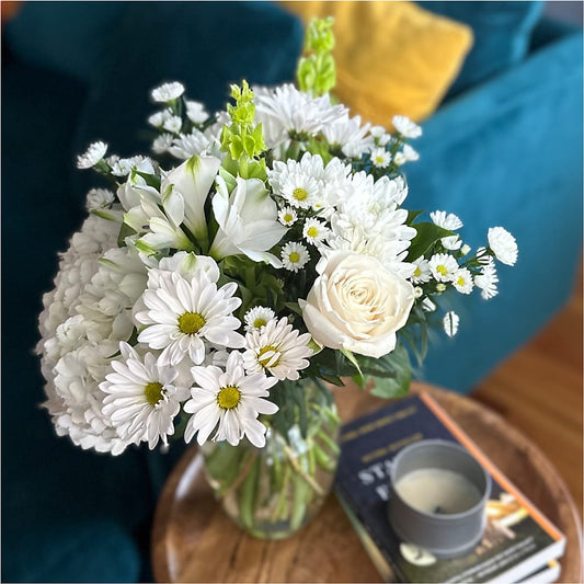 Classic Ivory – A Florist Original – CAMPBELL ROSES & PLANTS LTD CO, Fort Campbell KY