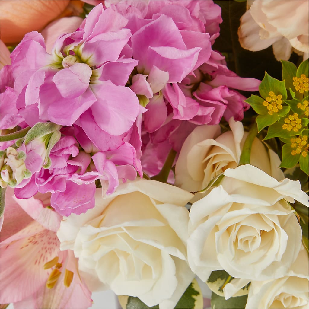 Paradise Bouquet – CAMPBELL ROSES & PLANTS LTD CO, Fort Campbell KY