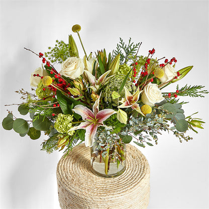 Berry & Bright Bouquet – CAMPBELL ROSES & PLANTS LTD CO, Fort Campbell KY