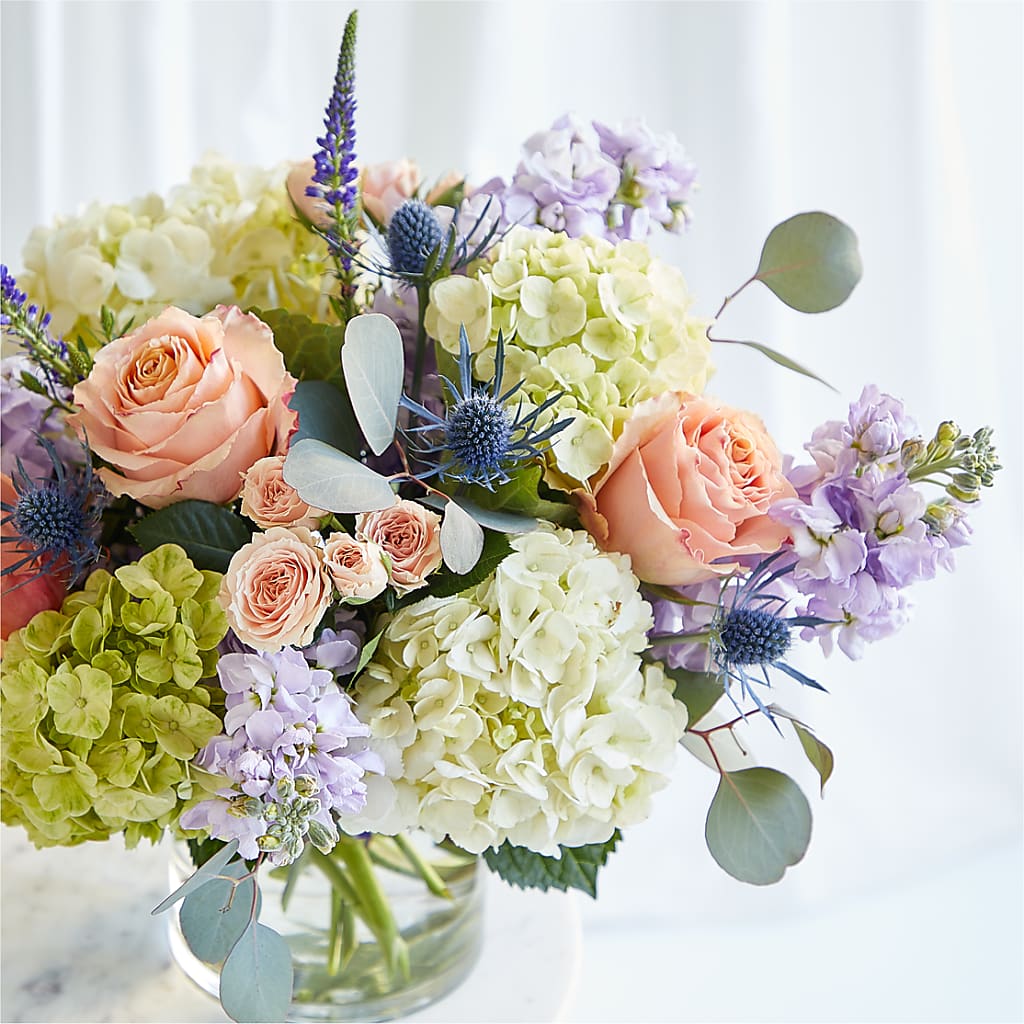Porch Swing Bouquet – CAMPBELL ROSES & PLANTS LTD CO, Fort Campbell KY