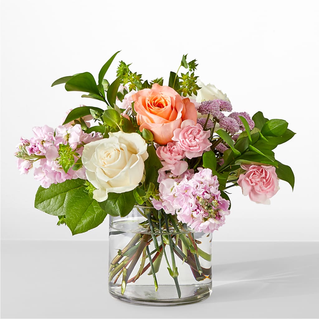 French Market Bouquet – CAMPBELL ROSES & PLANTS LTD CO, Fort Campbell KY