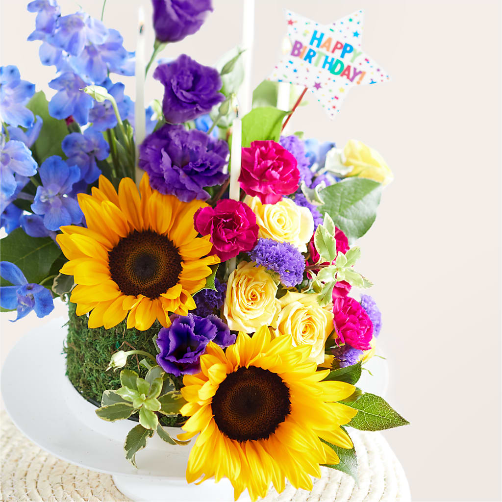Star of the Day Floral Cake – CAMPBELL ROSES & PLANTS LTD CO, Fort Campbell KY