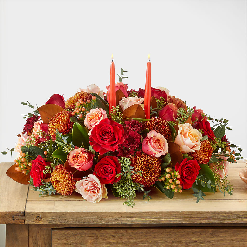 Gather Near Centerpiece – CAMPBELL ROSES & PLANTS LTD CO, Fort Campbell KY