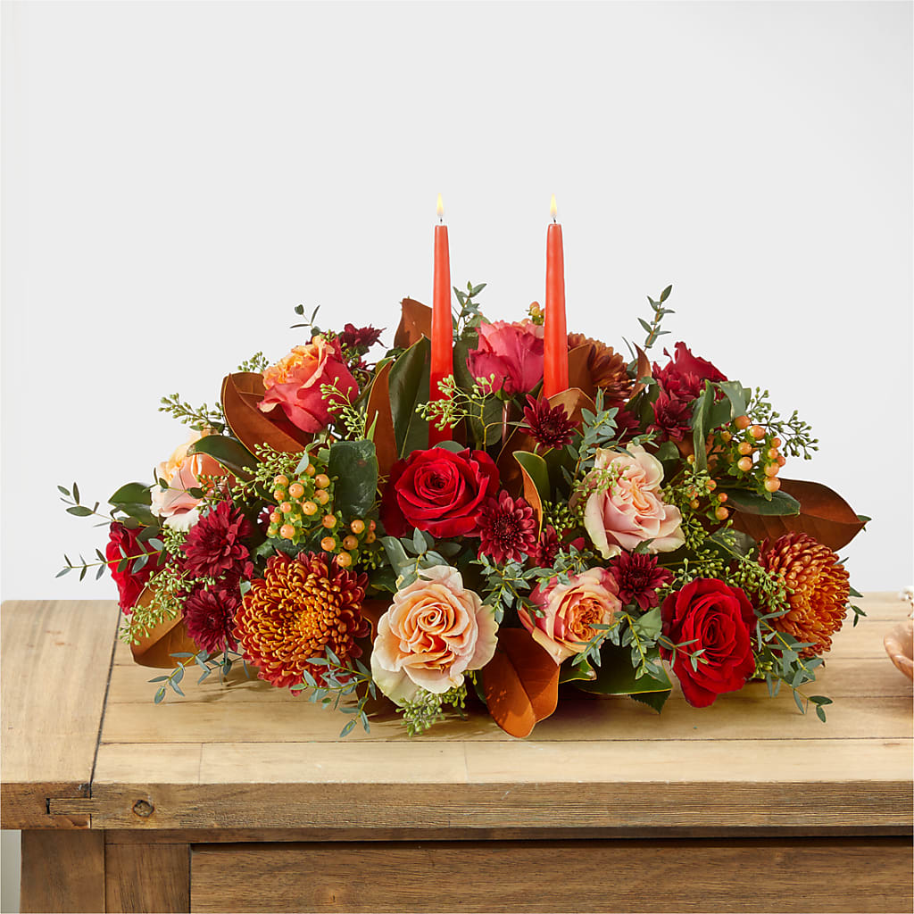 Gather Near Centerpiece – CAMPBELL ROSES & PLANTS LTD CO, Fort Campbell KY