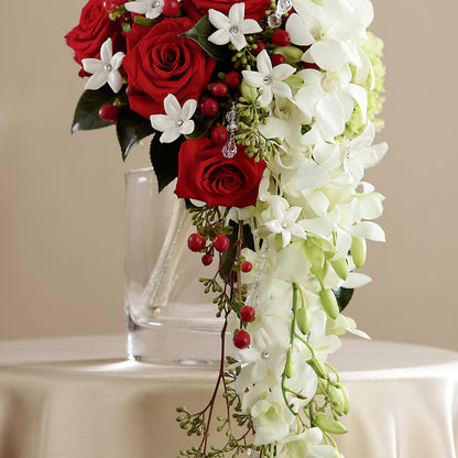 Here Comes the Bride Bouquet – CAMPBELL ROSES & PLANTS LTD CO, Fort Campbell KY